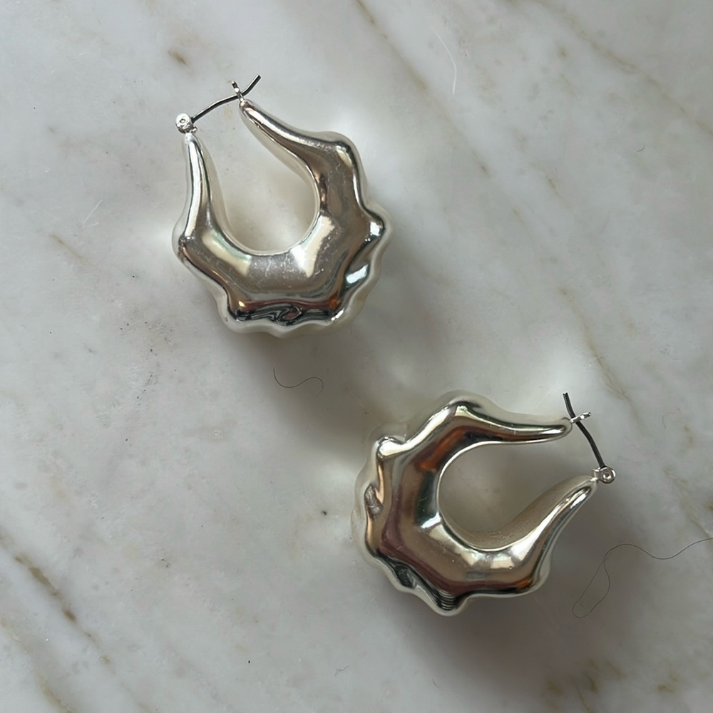 Beautiful silver J Crew earrings, like new